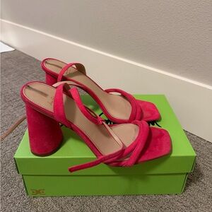 Sam Edelman Kia block heels